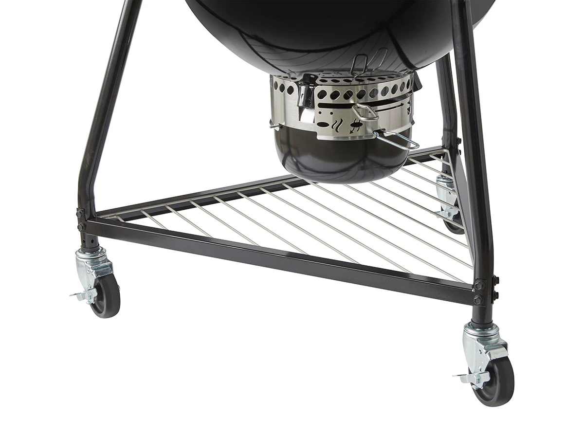 Weber E6 Summit Kamado barbecue