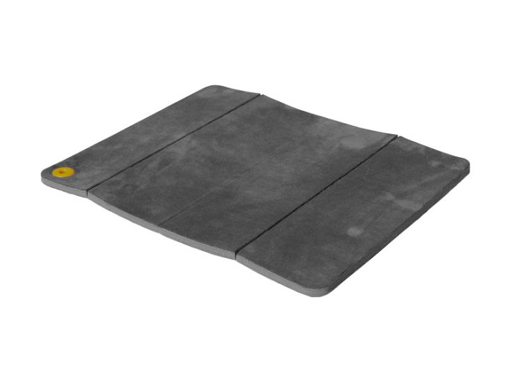 Uquip Josy zitkussen