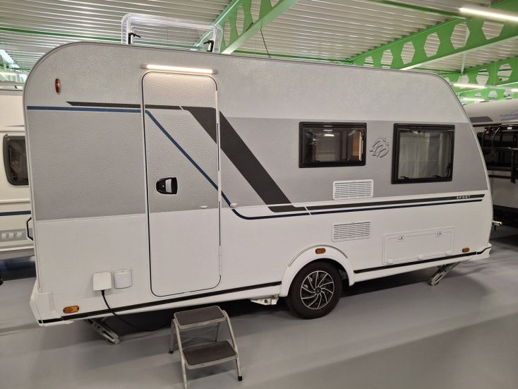 Knaus Sport 420 QD 2022 caravan