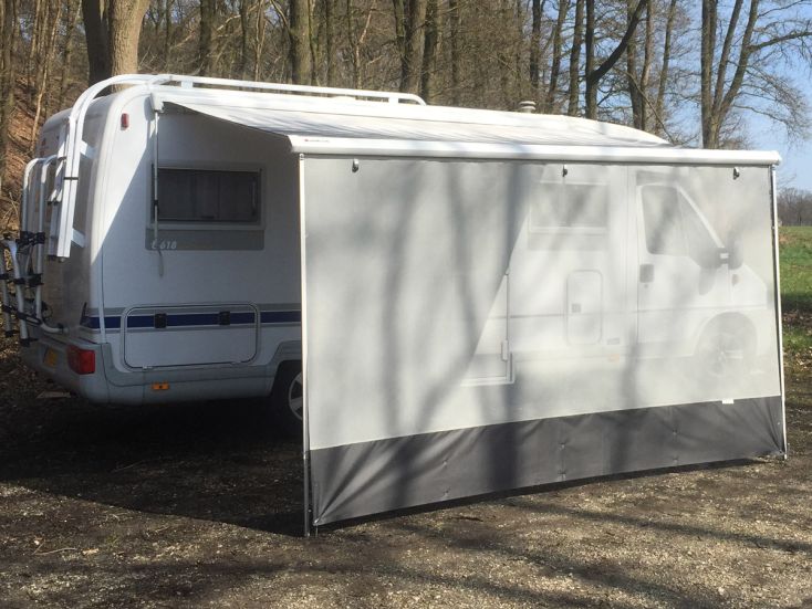 Marvella Sunbreaker 480 voorwand