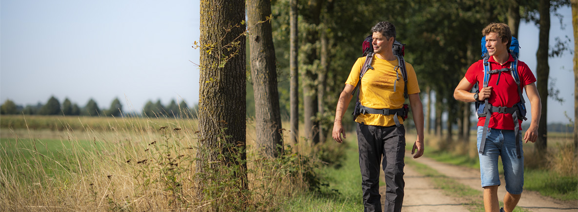 Kies ik voor ademende of waterdichte wandelschoenen?