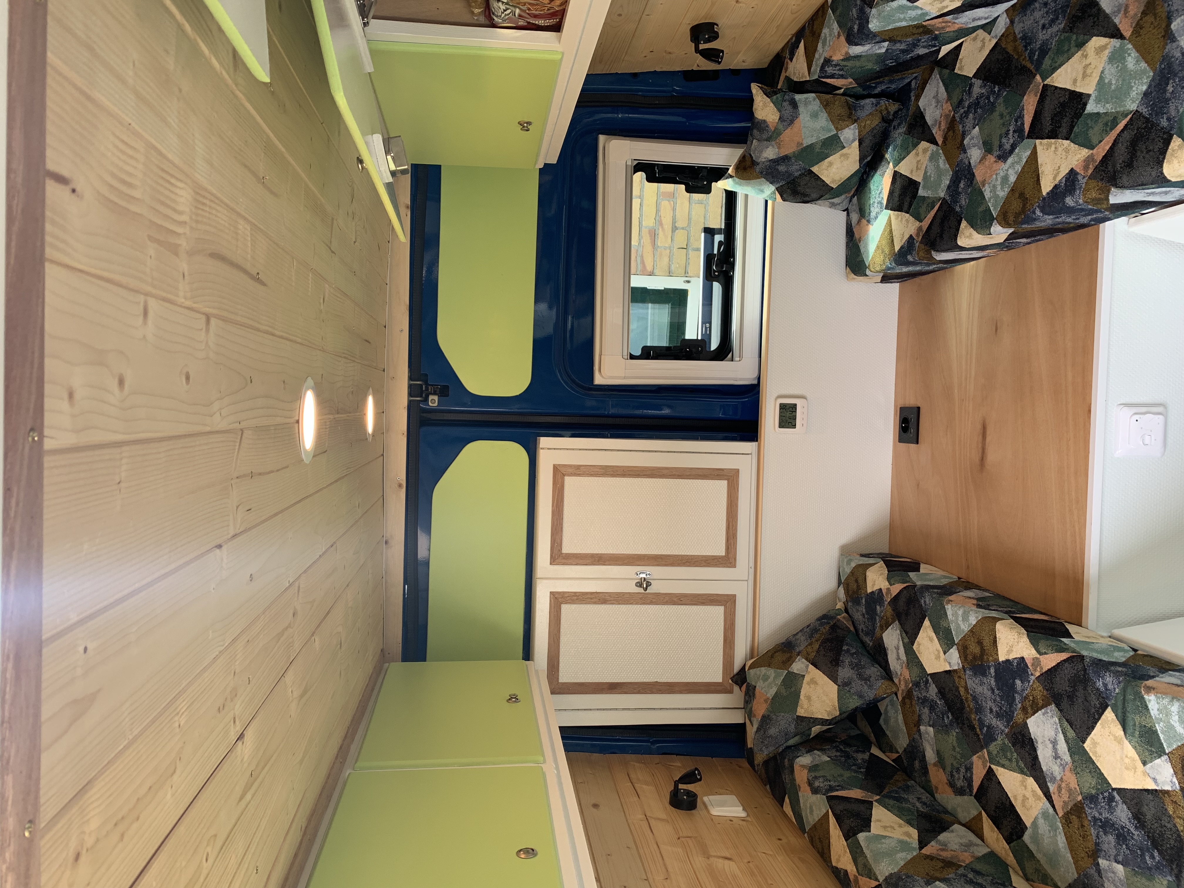 Een kijkje in de camper van Koen en Suus